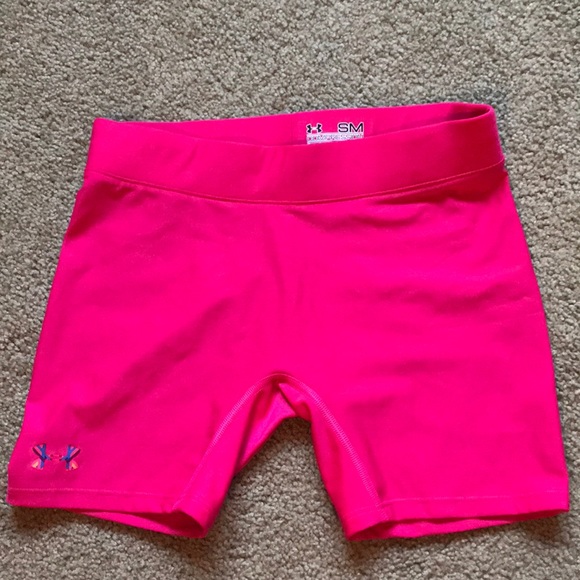 NWOT Hot Pink Under Armour Compression Shorts S - Picture 1 of 3